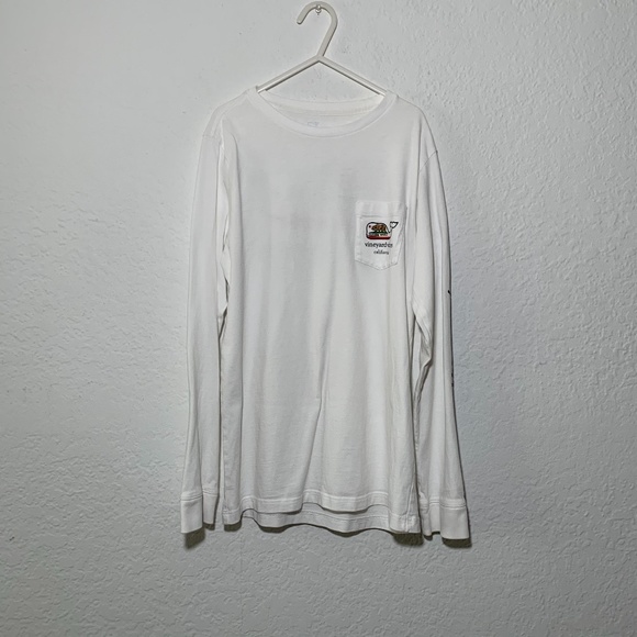 Vineyard Vines Other - Vineyard Vines California Flag Whale T-Shirt